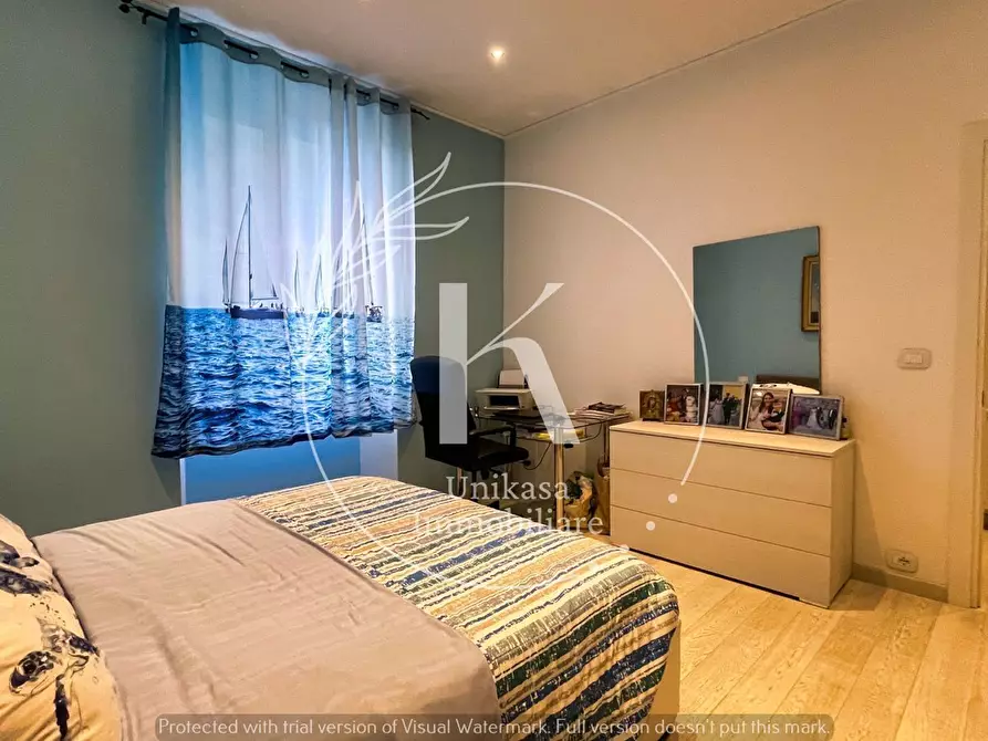 Immagine 11 di Pentalocale in vendita  in Via Nizza a Savona