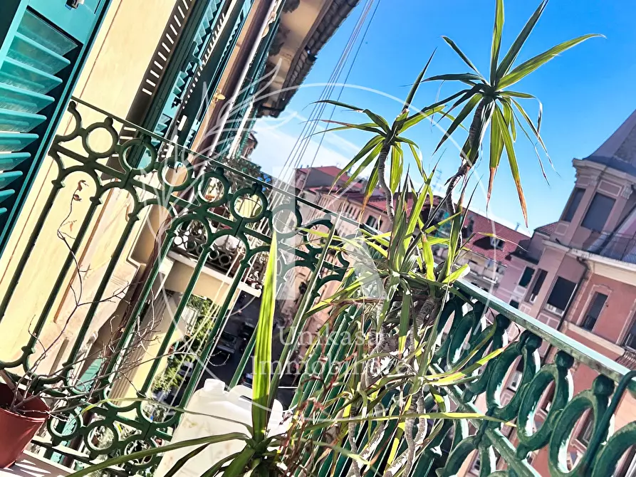 Immagine 7 di Pentalocale in vendita  in Via XX Settembre 21 a Savona