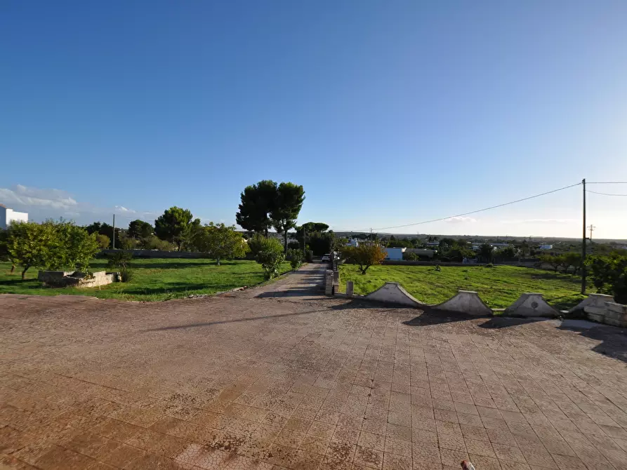 Immagine 15 di Villa in vendita  in SP28 33 a Ostuni