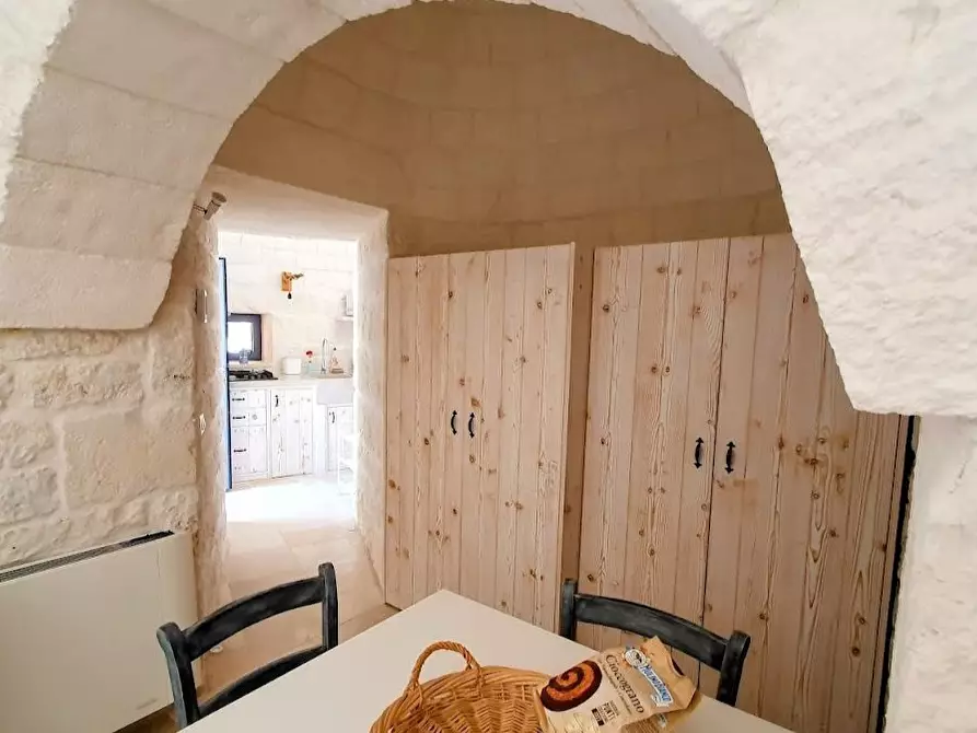 Immagine 17 di Villa in vendita  in CONTRADA  PASCAROSA a Ostuni