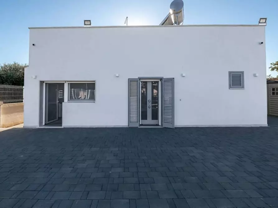 Immagine 21 di Villa in vendita  in Contrada Cervarolo a Ostuni