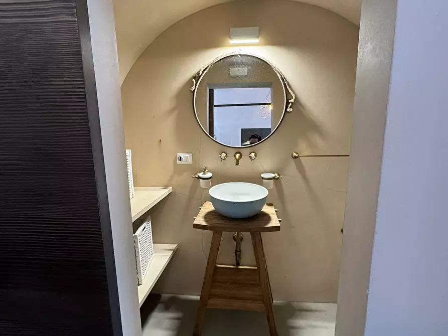 Immagine 14 di Casa indipendente in vendita  in Via Clemente Leonardo a Ostuni