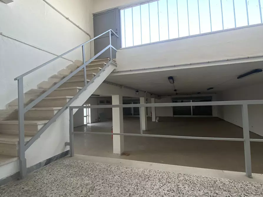 Immagine 7 di Azienda agricola in vendita  in Strada Statale 16 Adriatica 105 a Ostuni