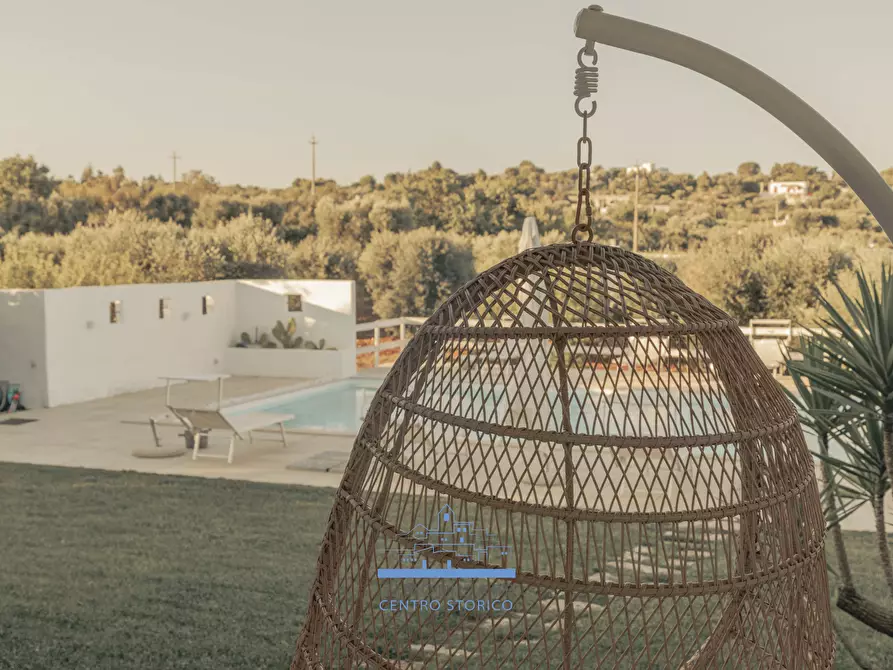 Immagine 37 di Villa in vendita  in CONTRADA SALINOLA a Ostuni