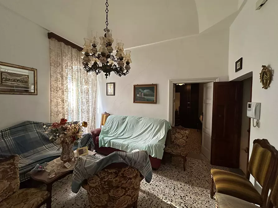 Immagine 18 di Casa indipendente in vendita  in Via Michele Amari a Ostuni