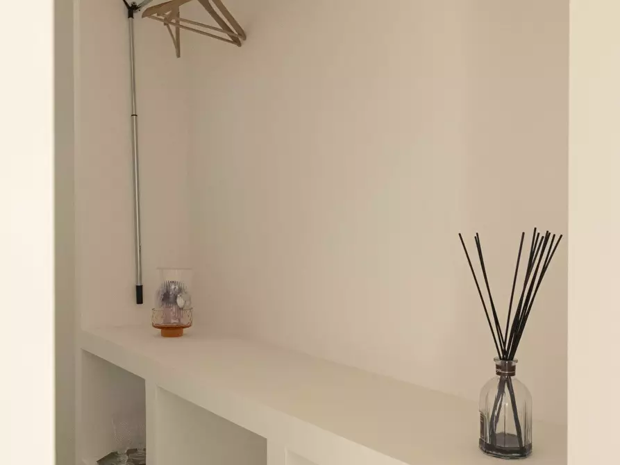 Immagine 8 di Appartamento in vendita  in VIA BIXIO CONTINELLI a Ostuni