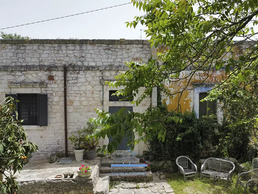 Immagine 1 di Rustico / casale in vendita  in contrada cervarolo a Ostuni