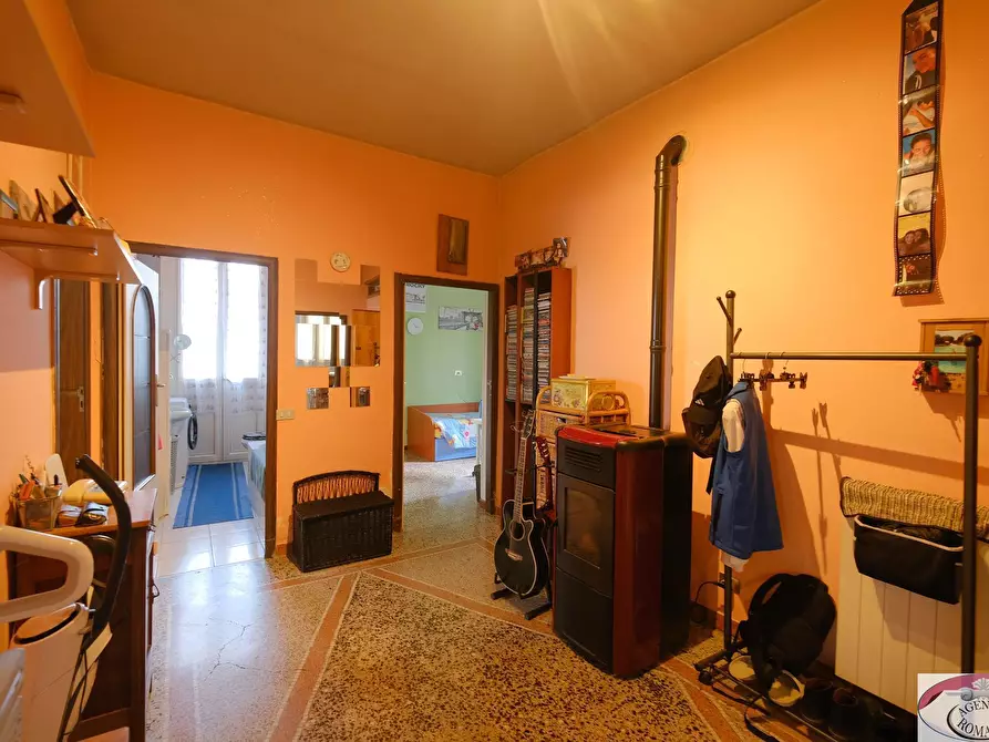 Immagine 5 di Appartamento in vendita  in Via Roma 49c a Sassello