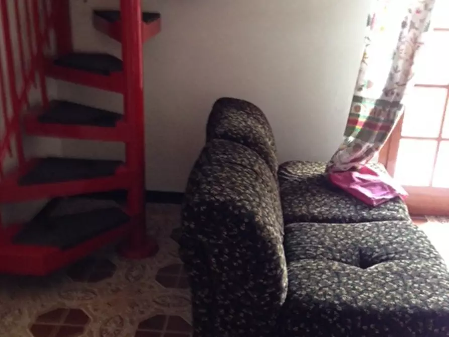 Immagine 9 di Appartamento in vendita  a Urbe