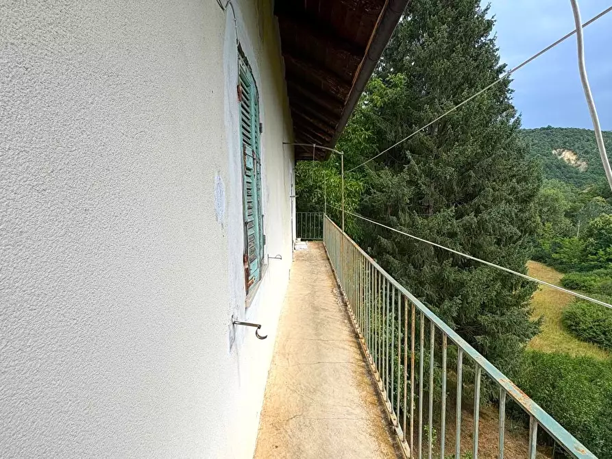 Immagine 36 di Rustico / casale in vendita  in SP216 6 a Pareto