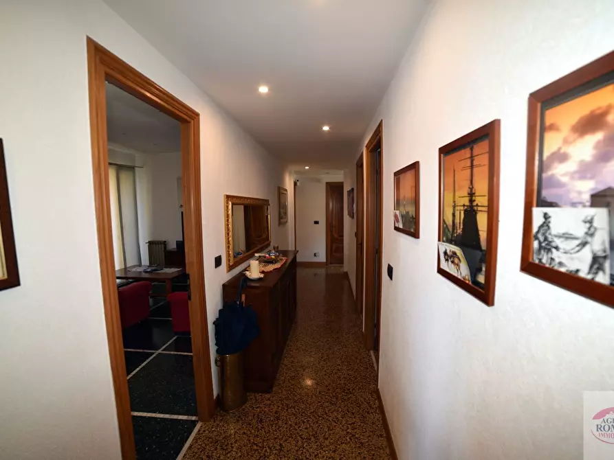 Immagine 22 di Quadrilocale in vendita  in Via Accinelli 3 a Varazze