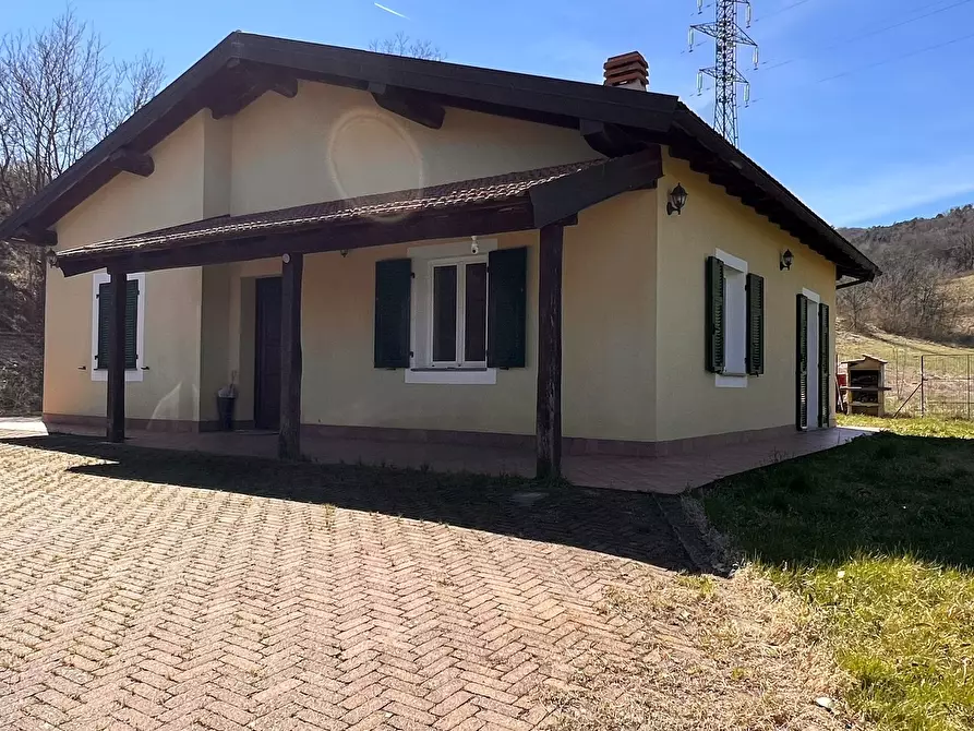 Immagine 1 di Villa in vendita  in Via Giaccheri 19 a Mioglia