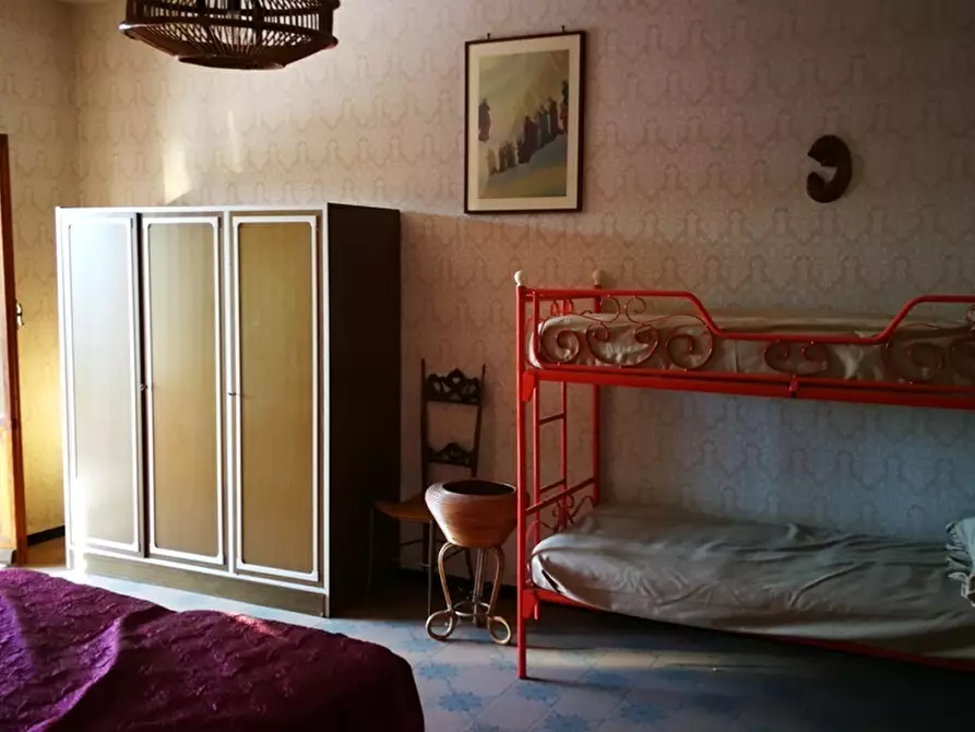 Immagine 31 di Quadrilocale in vendita  a Sassello