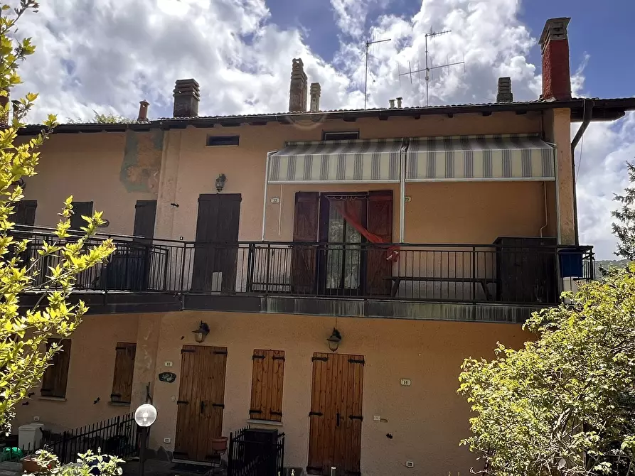 Immagine 8 di Quadrilocale in vendita  in Località la Pineta 26 a Pontinvrea