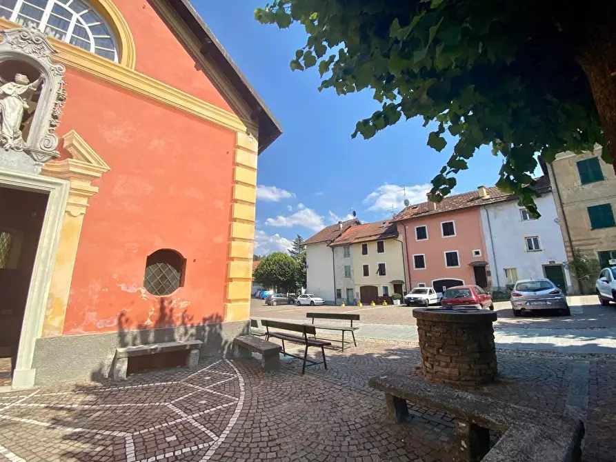 Immagine 27 di Terratetto in vendita  a Sassello