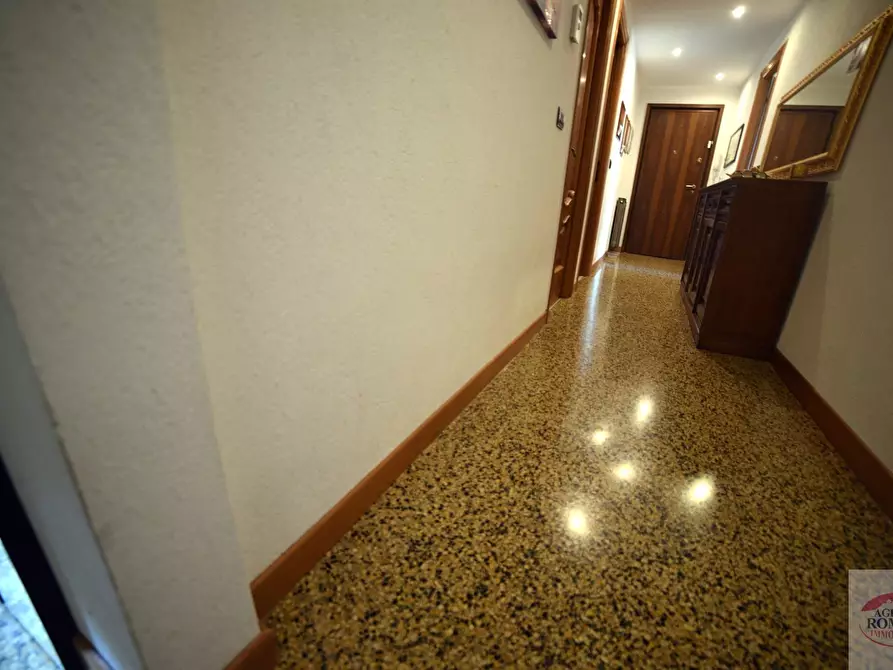 Immagine 8 di Quadrilocale in vendita  in Via Accinelli 3 a Varazze