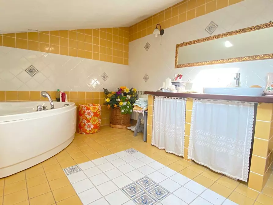 Immagine 29 di Casa indipendente in vendita  a Ponzone