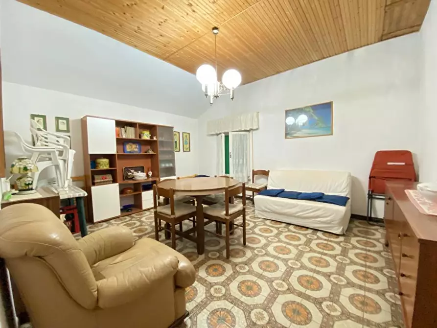 Immagine 16 di Casa trifamiliare in vendita  in via Vara Superiore 86 a Urbe