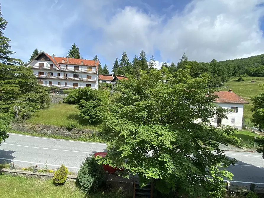 Immagine 31 di Casa trifamiliare in vendita  in Località La Carta 26 a Sassello