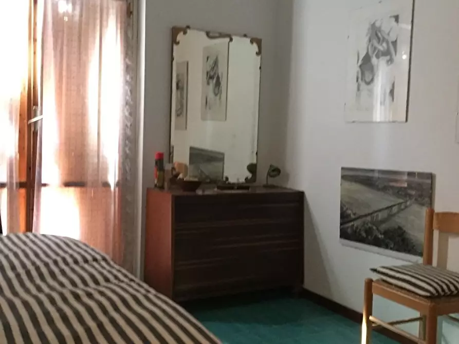 Immagine 15 di Appartamento in vendita  a Urbe