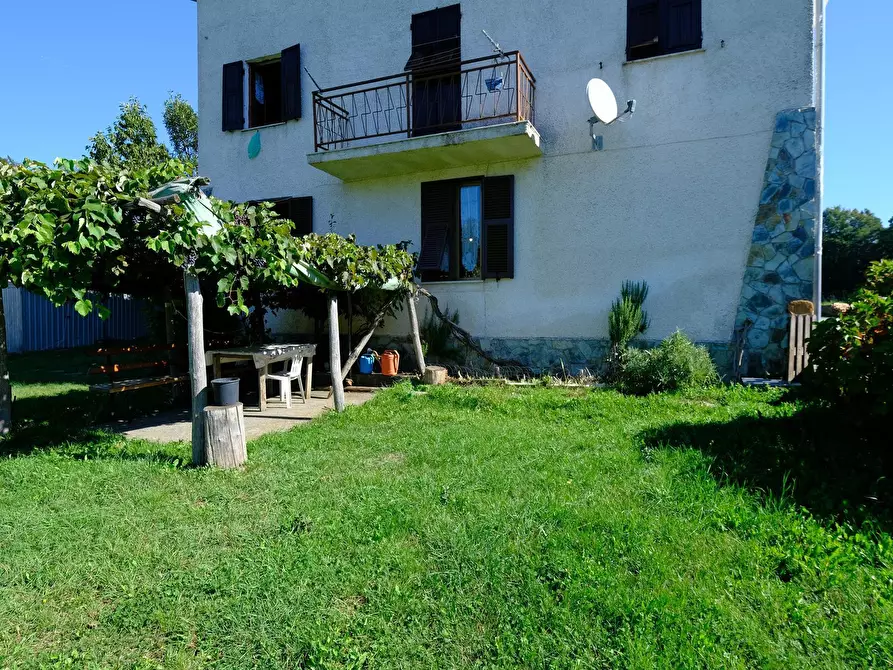 Immagine 21 di Trilocale in vendita  a Sassello