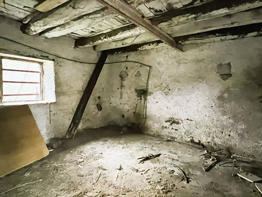 Immagine 21 di Casa indipendente in vendita  in Località Marrona 9 a Sassello