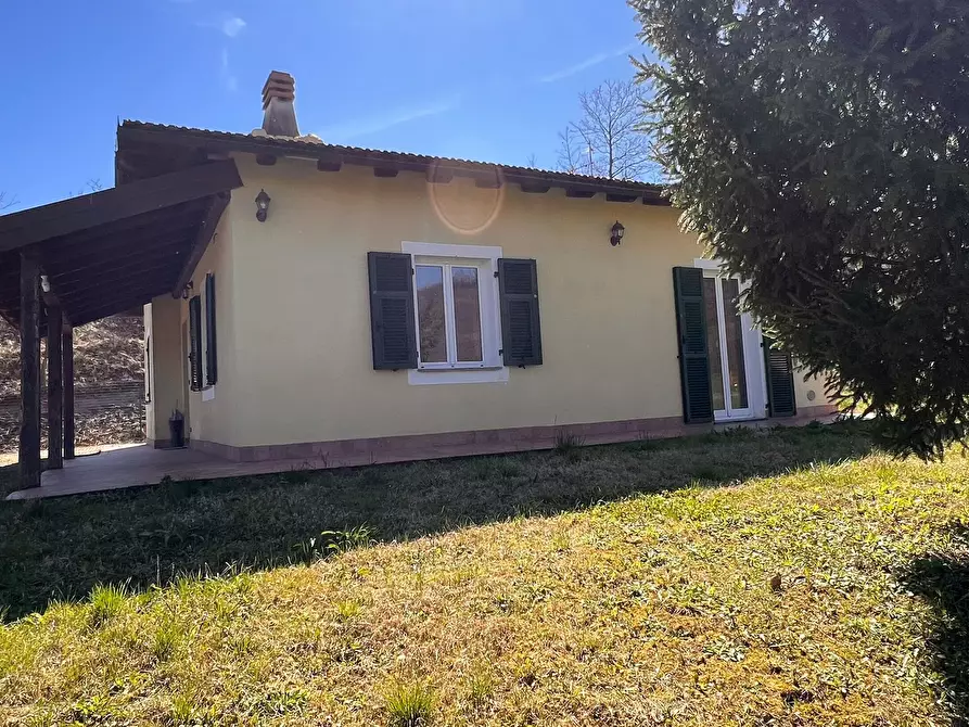 Immagine 3 di Villa in vendita  in Via Giaccheri 19 a Mioglia
