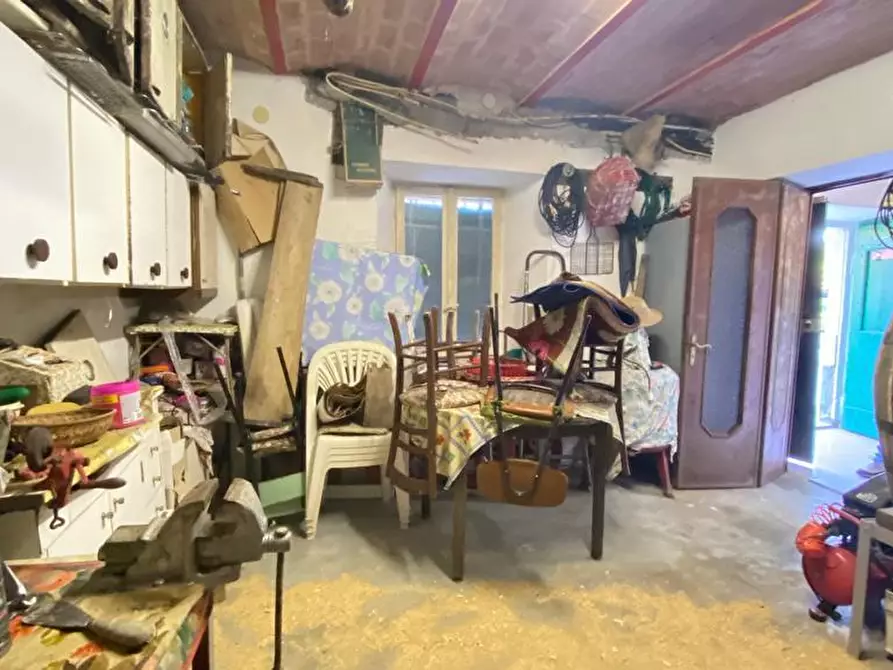 Immagine 15 di Rustico / casale in vendita  in via miogliola 6 a Pareto