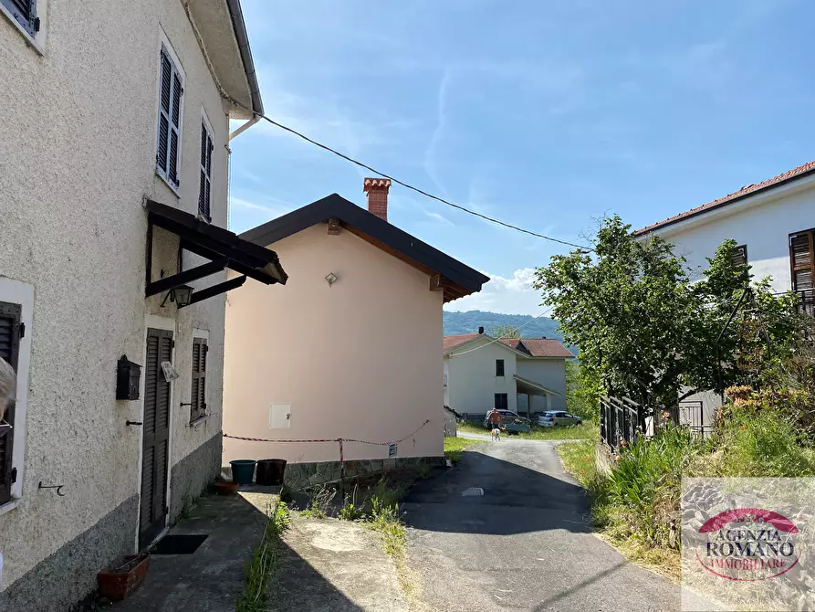 Immagine 20 di Rustico / casale in vendita  in Frazione Garini a Cartosio