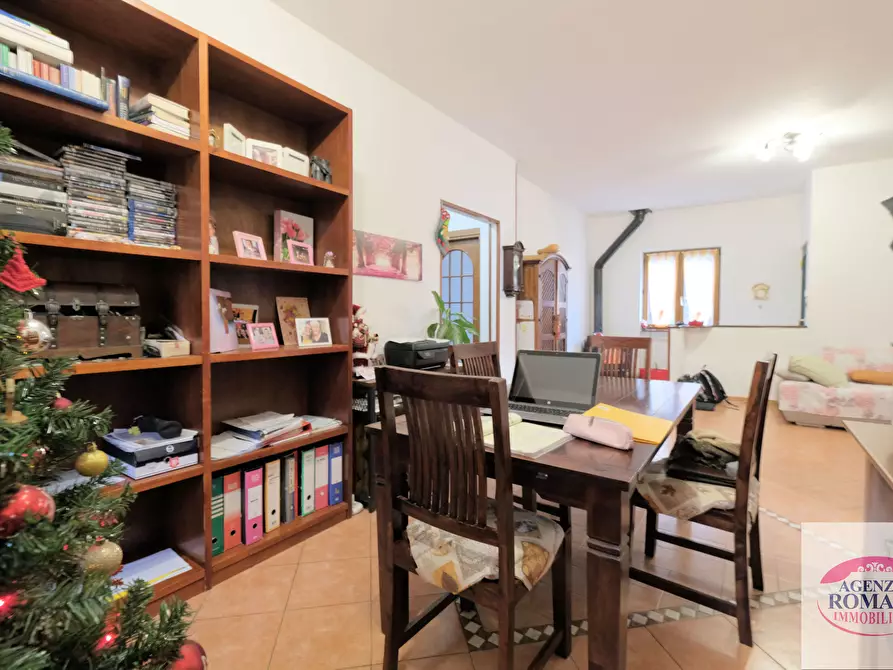 Immagine 10 di Villa in vendita  a Stella