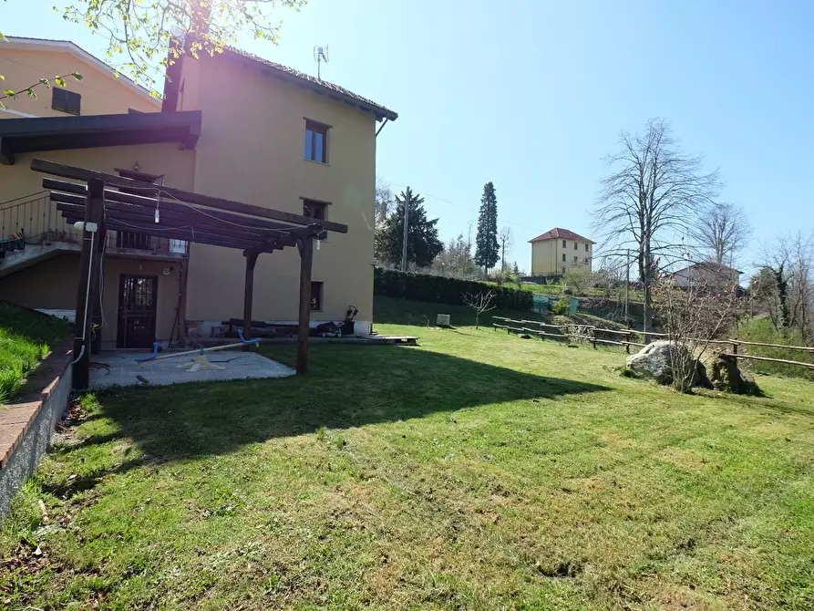 Immagine 1 di Rustico / casale in vendita  a Tiglieto
