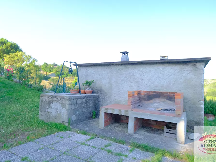 Immagine 15 di Rustico / casale in vendita  a Pareto