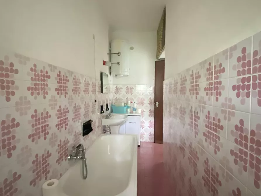 Immagine 16 di Trilocale in vendita  in Via Vara Superiore 27 a Urbe