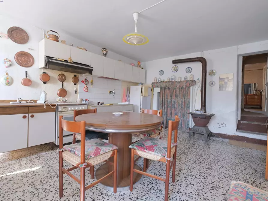 Immagine 6 di Rustico / casale in vendita  a Mioglia