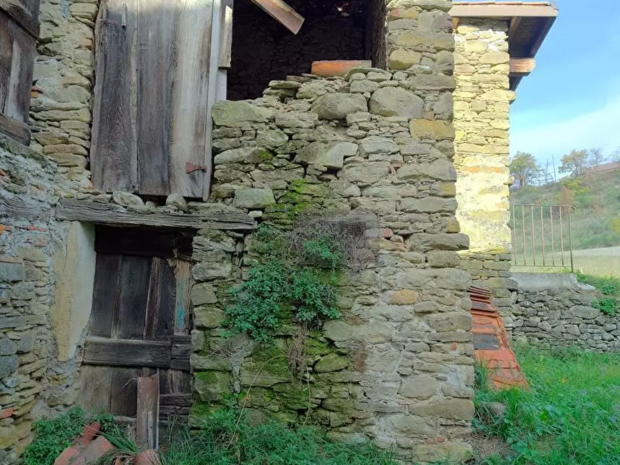 Immagine 5 di Rustico / casale in vendita  in pianlago a Ponzone