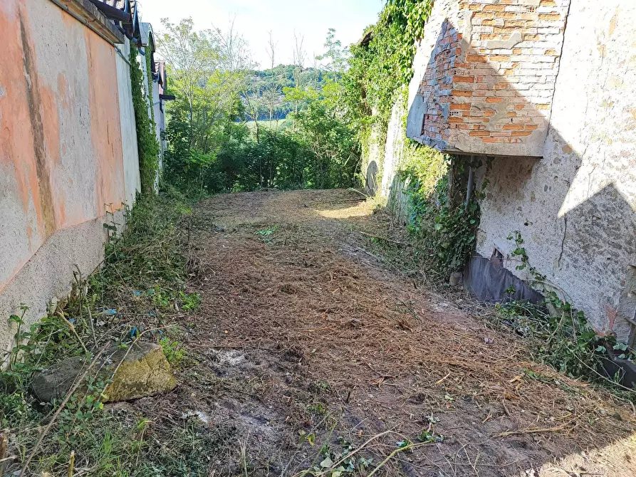 Immagine 27 di Rustico / casale in vendita  in Via al Castello 37 a Pareto