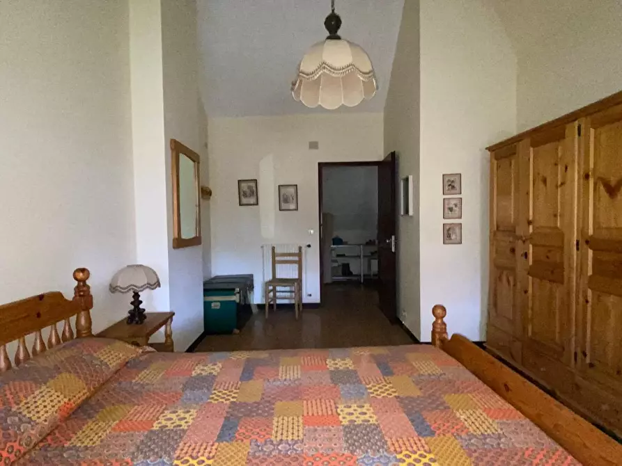 Immagine 10 di Bilocale in vendita  in SP40 71 a Urbe