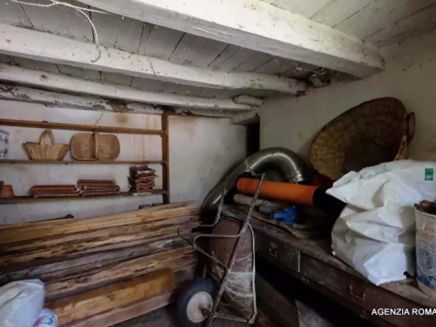 Immagine 9 di Rustico / casale in vendita  a Tiglieto