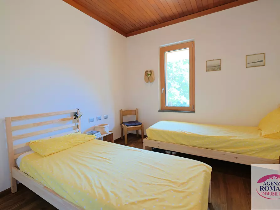 Immagine 25 di Villa in vendita  a Sassello