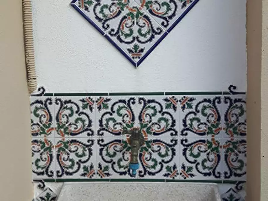 Immagine 25 di Appartamento in vendita  in via Carlina 9/8 a Urbe