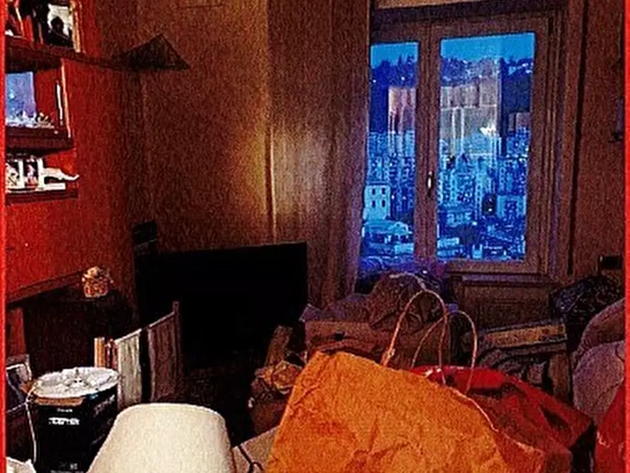 Immagine 6 di Pentalocale in vendita  in Via Aurelio Robino 152 a Genova