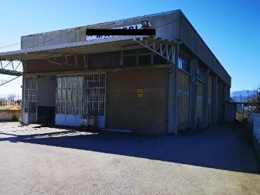 Immagine 1 di Attività artigianale in vendita  in Regione Rollo 14 a Albenga