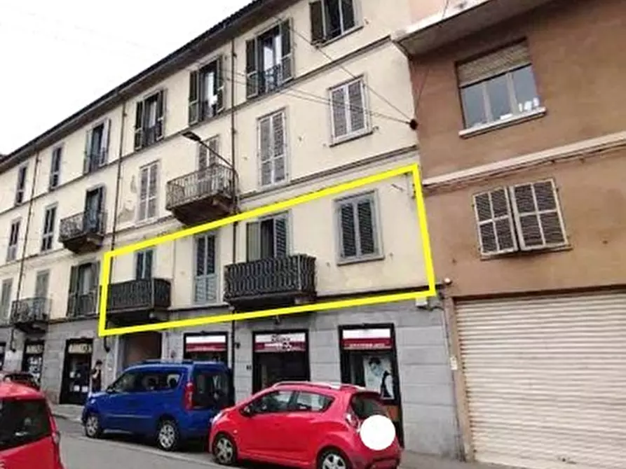 Immagine 1 di Quadrilocale in vendita  in Via Leinì 3 a Torino