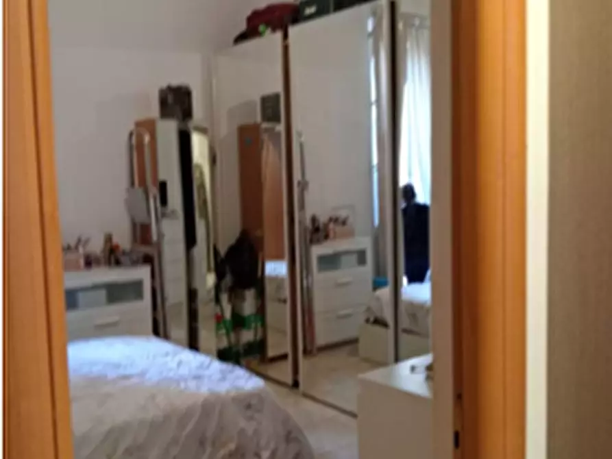 Immagine 7 di Pentalocale in vendita  in Via Federico Gattorno 1/2 a Genova