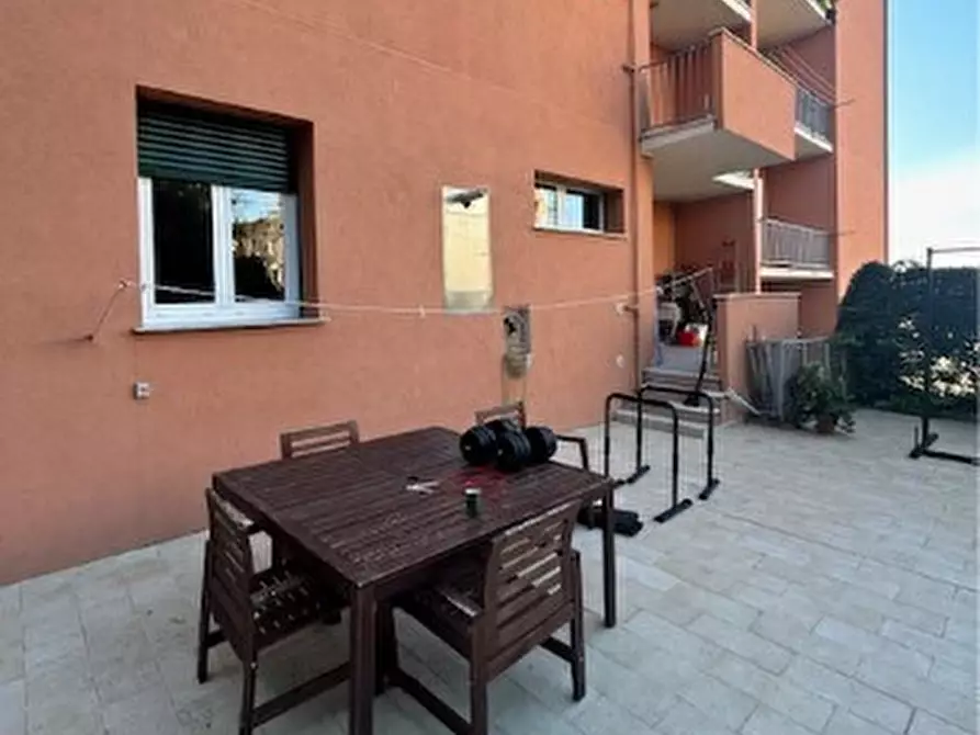 Immagine 8 di Pentalocale in vendita  in Via Lodovico Calda 3 a Genova