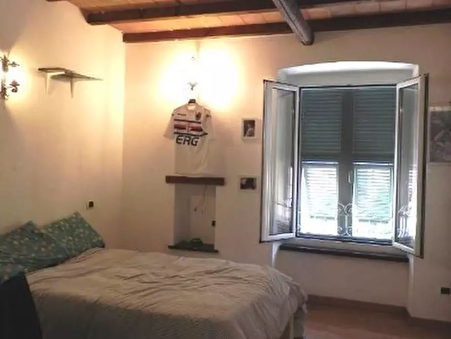 Immagine 6 di Pentalocale in vendita  in Via Vittorio Veneto 22 a Borzonasca