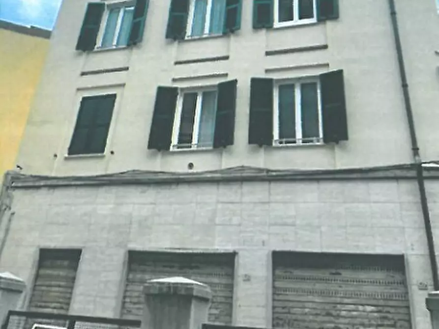 Immagine 7 di Locale commerciale in vendita  in Via Daniele Manin 44 a La Spezia