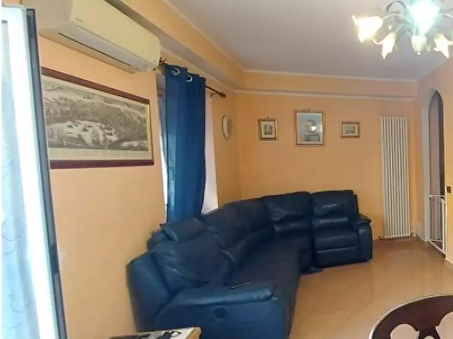 Immagine 3 di Casa indipendente in vendita  in Via Garello 2 a Genova