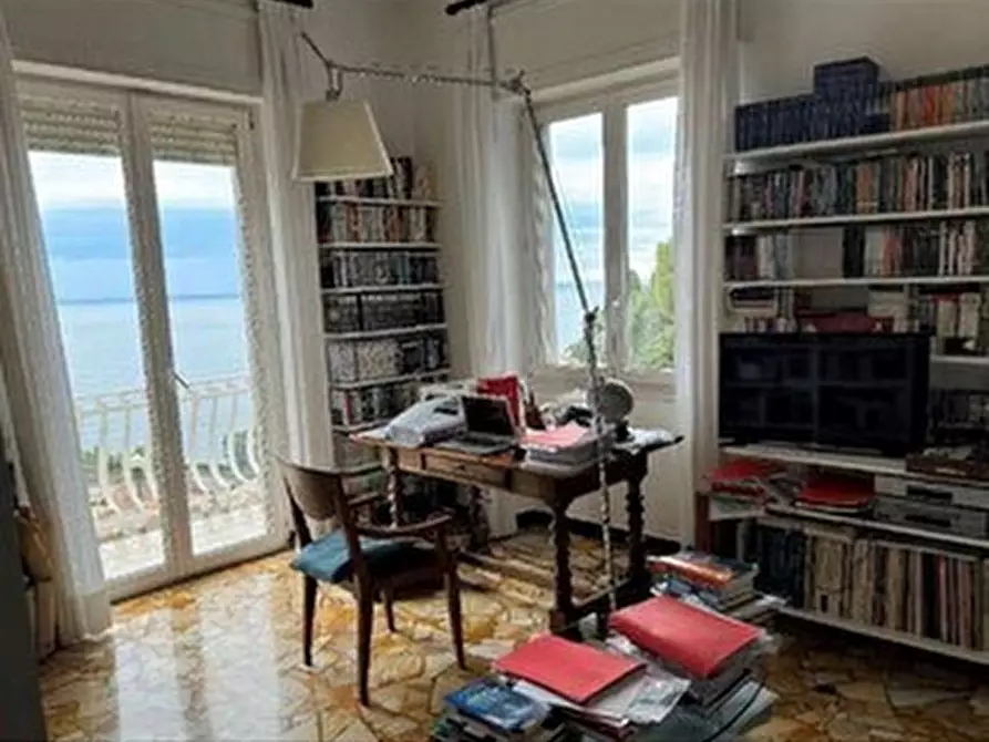 Immagine 7 di Villa in vendita  in Via Privata Alfonso Mezzana 5 a Pieve Ligure