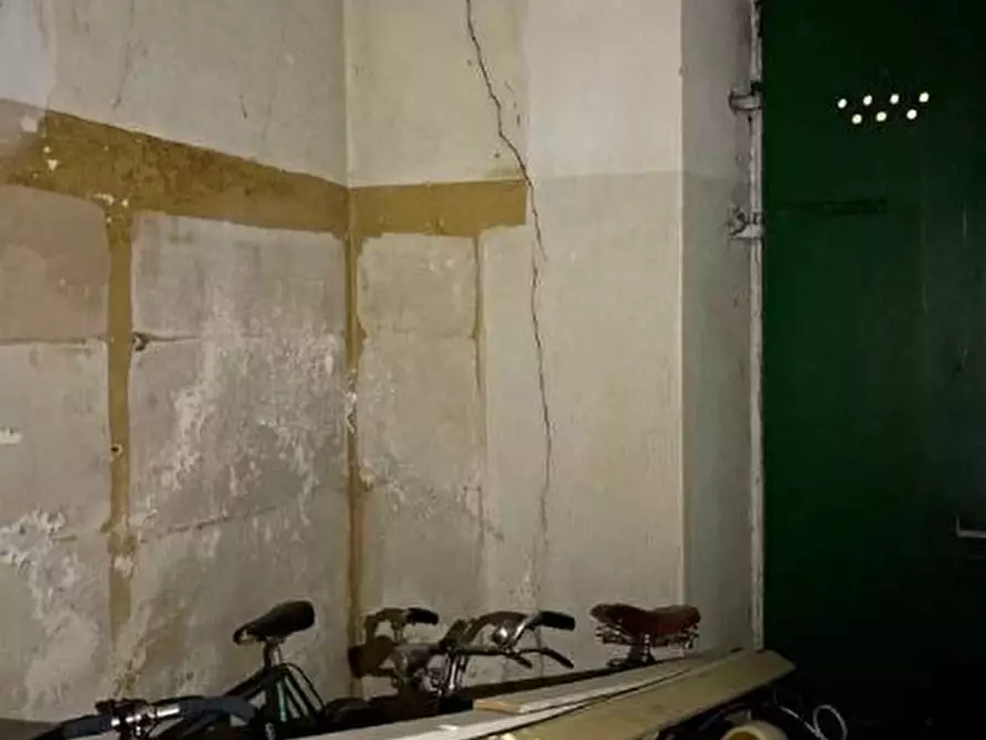 Immagine 4 di Magazzino in vendita  in Via Piacenza 371 a Chiavari